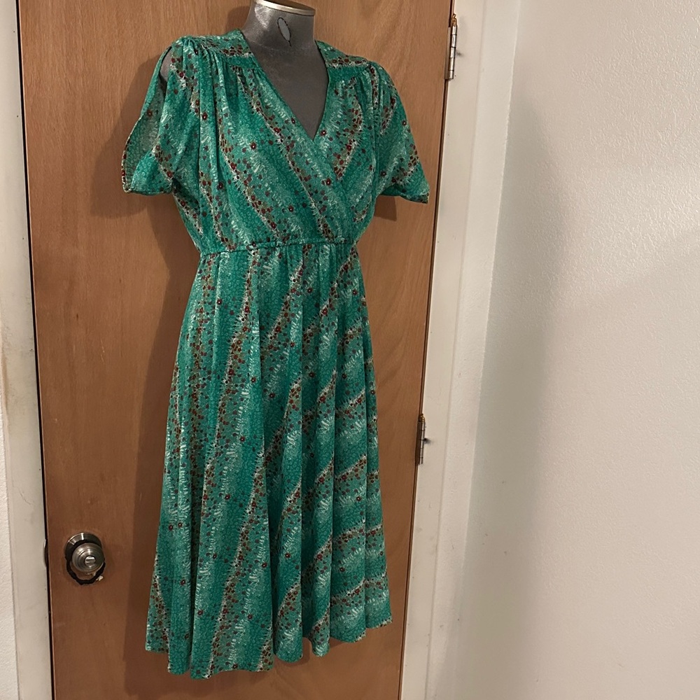 Vintage green floral dress